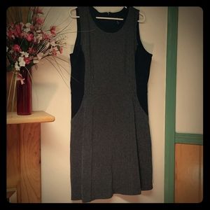 Black and White Gap Sheath Dress - NEW!